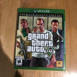 Gta v  xbox one game (premium edition)